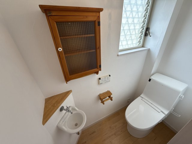 岩端貸家のトイレ