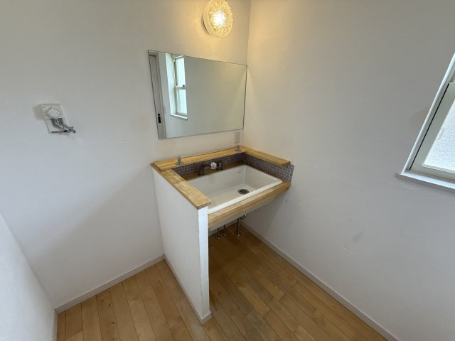 岩端貸家の洗面所