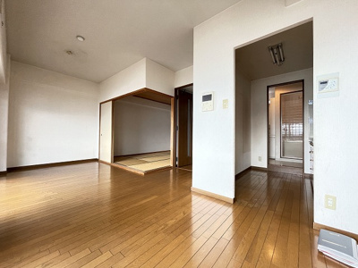 【居間・リビング】 | サーパス大東泉町