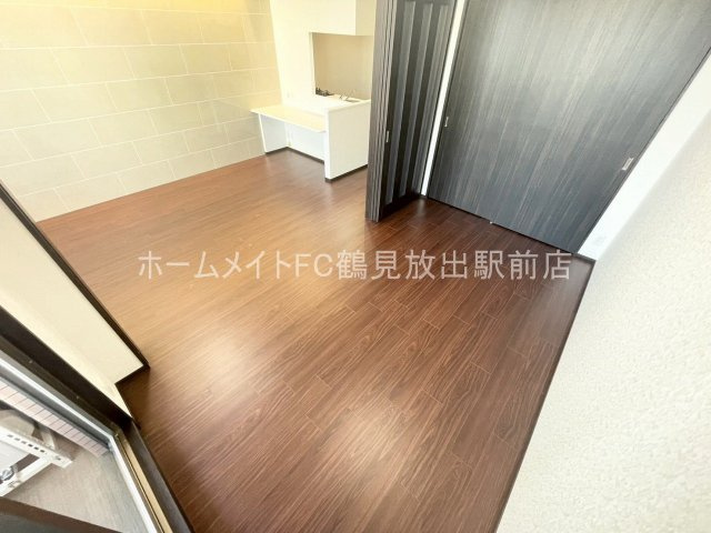 東大阪市長田中１丁目の賃貸マンションの内装