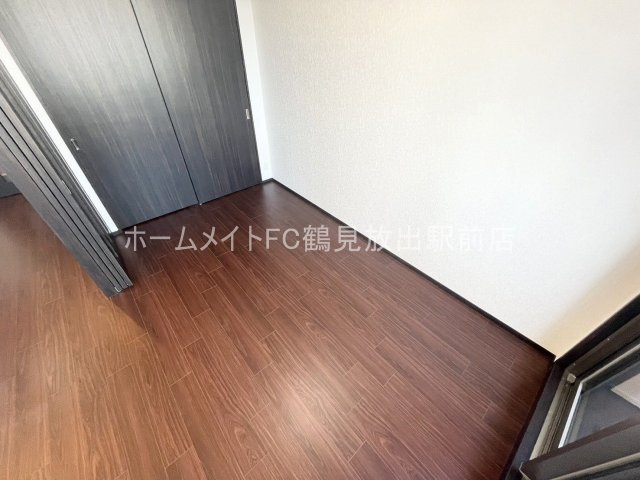 東大阪市長田中１丁目の賃貸マンションの洋室