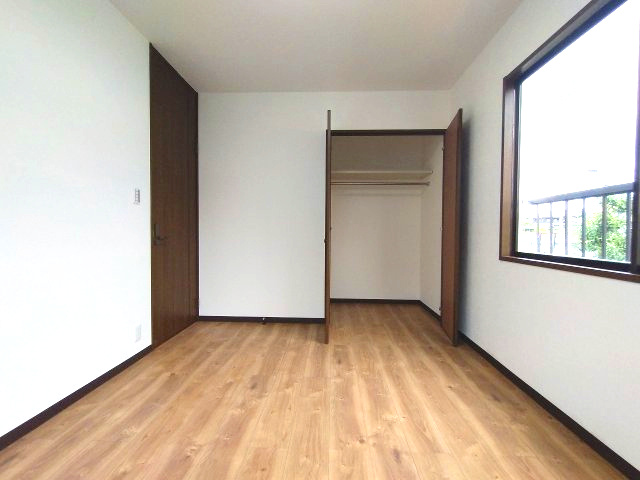 緑区平手北二丁目　売戸建の洋室|シンプルな作りなのでお好きなインテリアでお部屋をコーディネートできます！