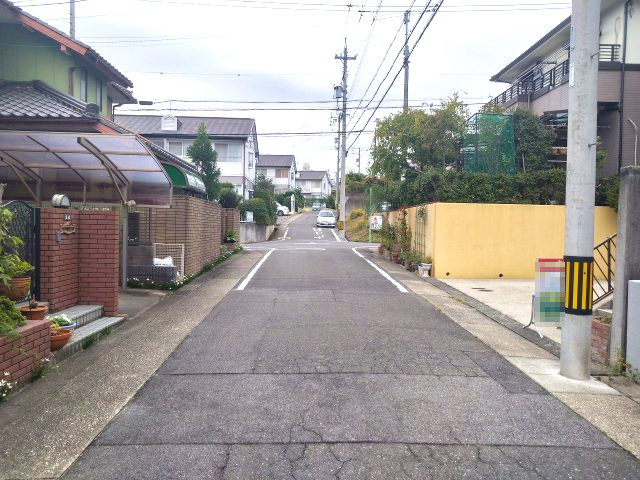 緑区平手北二丁目　売戸建の前面道路含む現地写真|前面道路