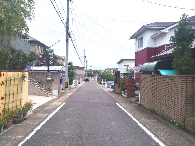 緑区平手北二丁目　売戸建の前面道路含む現地写真|前面道路