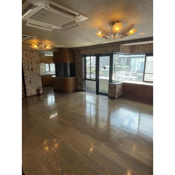 日進ヒルズ代官山の内装