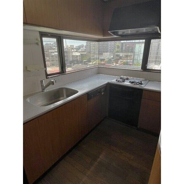 日進ヒルズ代官山のキッチン