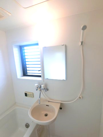 【洗面所】