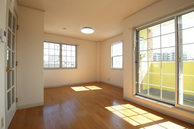 【洋室】 | ベルエ・ポック