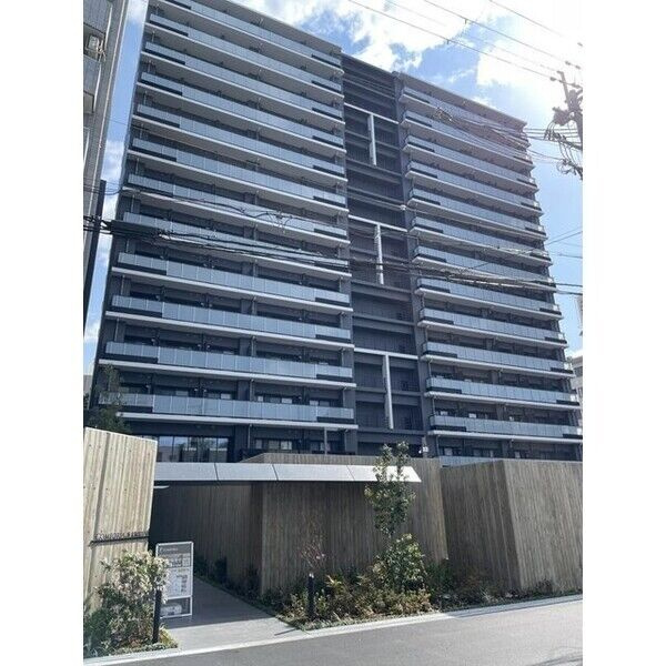 コンフォリア新大阪宮原Qの外観