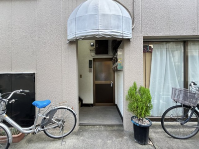 【エントランス】 | 山中ビル