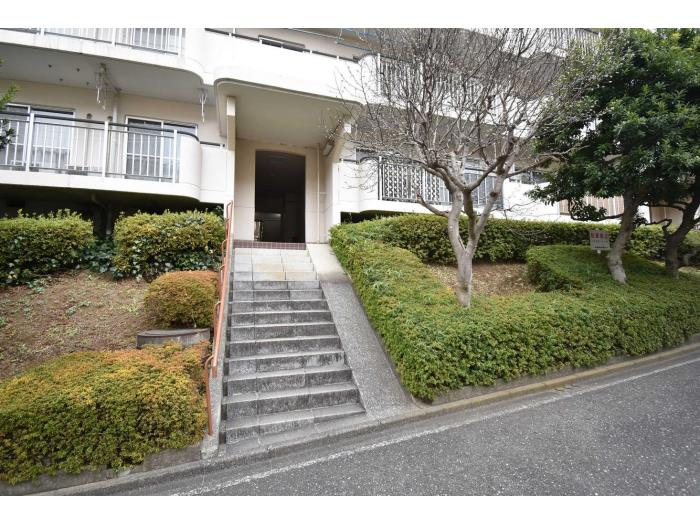 【エントランス】