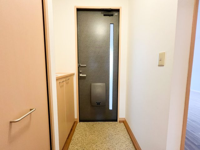 シャーメゾン・フレール D棟の玄関