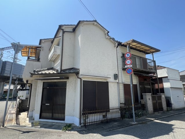 明石市野々上貸家の外観