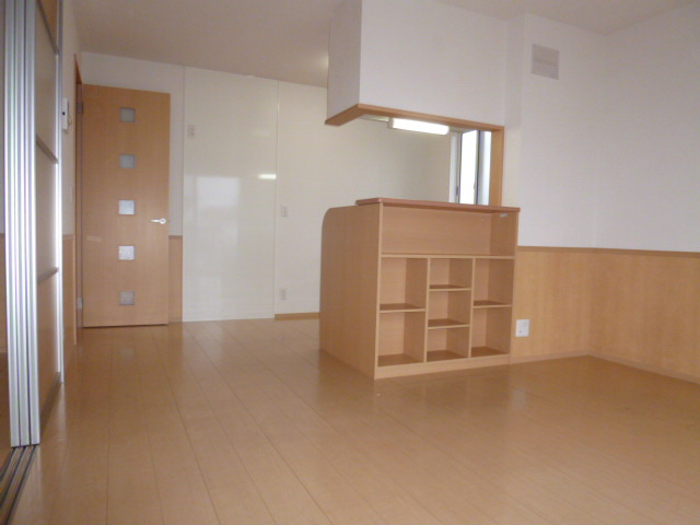 ヴィスタ桑田Ⅷの居間・リビング|ダイニング