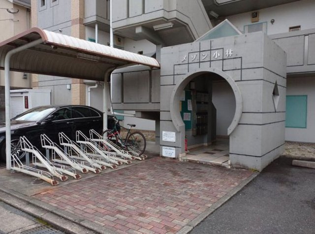メゾン小林のエントランス|エントランスです