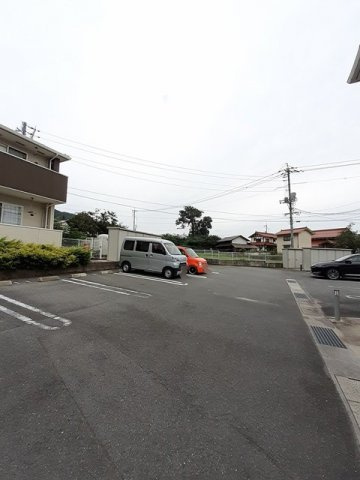 プロムナード　Ａの駐車場|カースペースがあります