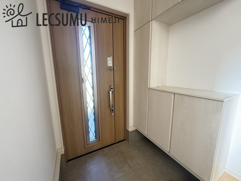 姫路市北原/中古戸建の玄関