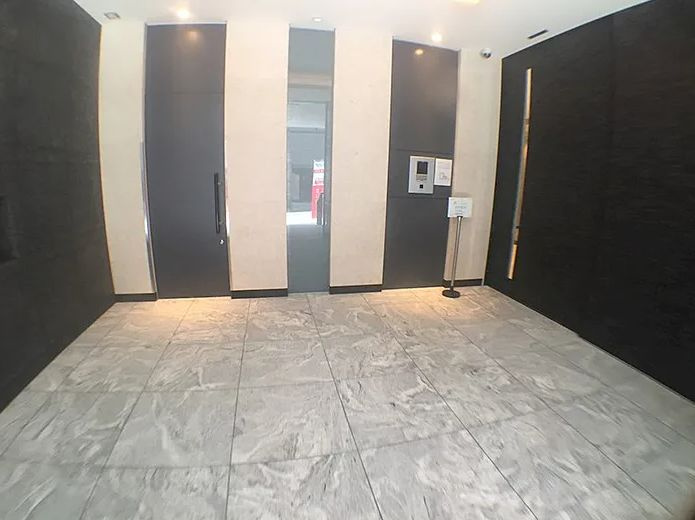 アイランドピア新宿のエントランス|アイランドピア新宿