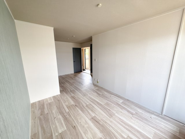 アゼリオ学園前Bの洋室