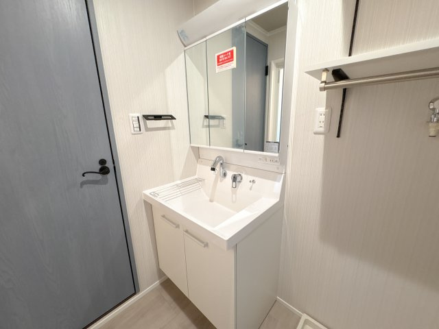 アゼリオ学園前Bの洗面所