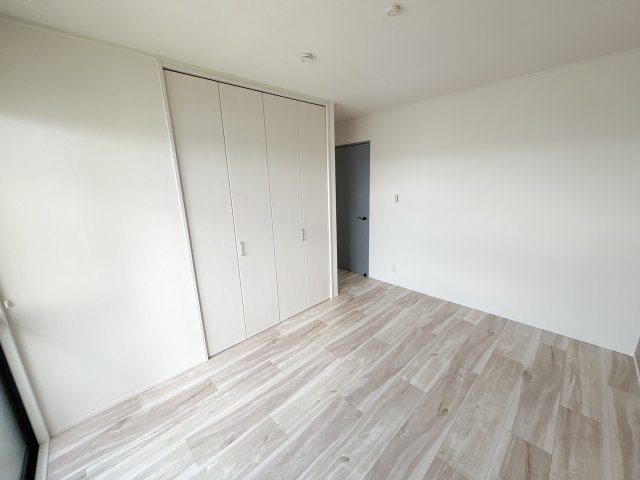 アゼリオ学園前Bの洋室