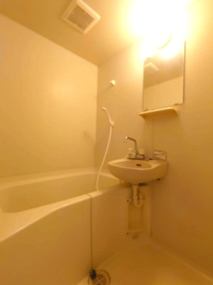 【浴室】 | メゾンサンガ | ※写真は別室になります。