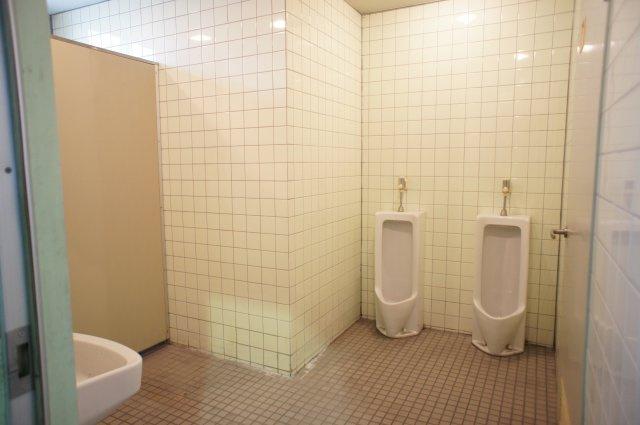 久保倉庫　有瀬北棟のトイレ