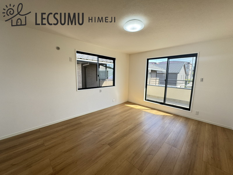 姫路市白浜町寺家2丁目/中古戸建の洋室