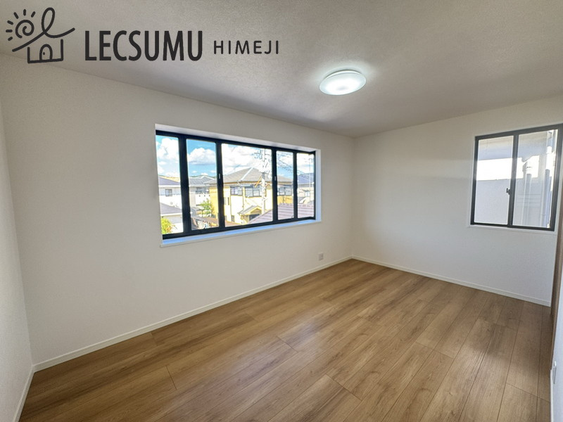 姫路市白浜町寺家2丁目/中古戸建の洋室