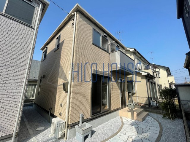 川越的場貸家 B棟の外観