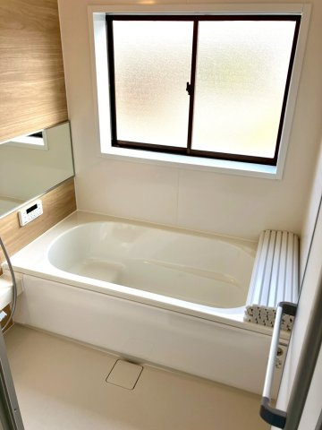丸亀市田村町　水回り充実の再生住宅の浴室