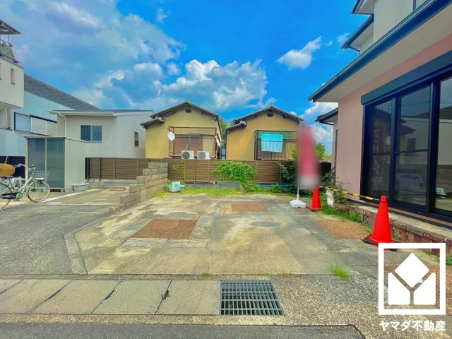 伏見区深草大亀谷古御香町の駐車場