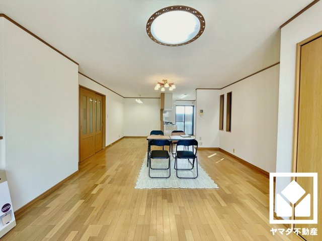伏見区深草大亀谷古御香町の居間・リビング