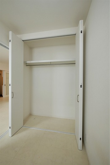 カーサ・バローレ江波二本松の収納|カーサ・バローレ江波二本松　102号