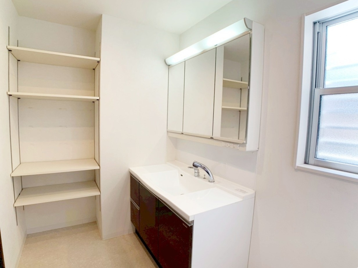 宮川町 一戸建の洗面所