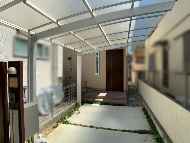 宮川町 一戸建の駐車場