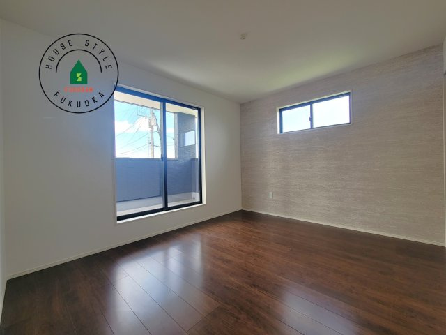 福津市福間南5丁目第6-2棟（2号棟）の内観：施工例|主寝室には収納力に優れたクローゼットがありますので、お部屋もすっきり片付きます。