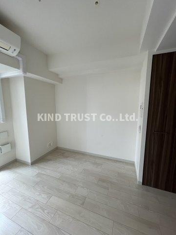 プレサンス天満橋チエロの居間・リビング|リビングです