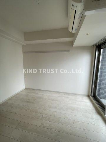 プレサンス天満橋チエロの居間・リビング|リビングです