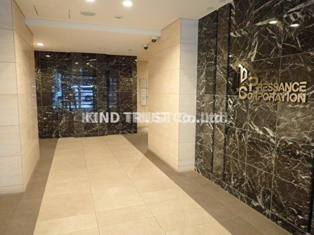 プレサンス天満橋チエロのロビー|落ち着いたロビーです