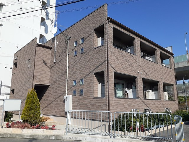 グランイーストの画像