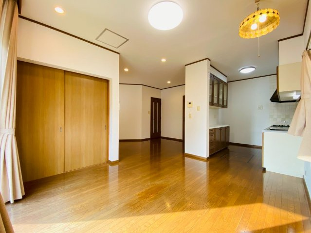 【居間・リビング】