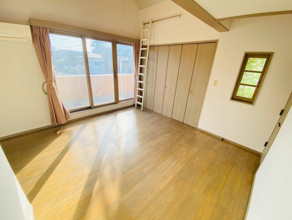 【寝室】 | 洋室①☆