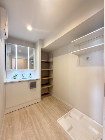 ハイツ昭島の独立洗面台|洗面台