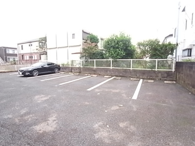 【駐車場】 | ネオハイツサギヌマⅡ | 駐車スペースもあります