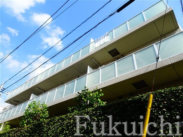 エスティメゾン都立大学