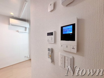 【セキュリティ】 | REGALEST-KLC名西 | モニター付きインターホンです