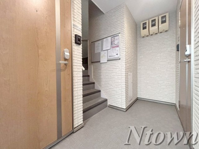 【ロビー】 | REGALEST-KLC名西 | 建物の内部です