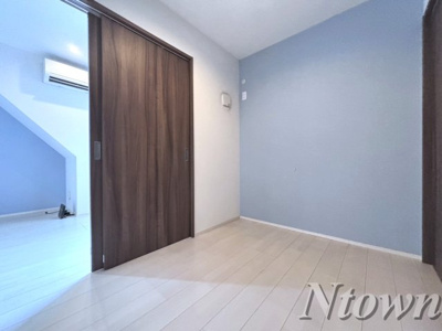 【その他】 | GRANDTICスリジェ | 洋室です