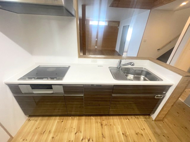 大津市北比良中古戸建のキッチン